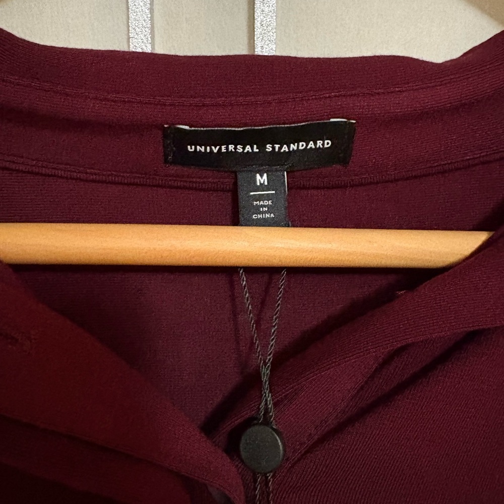 Universal Standard Elbe Popover Liquid Jersey Shirt - Picture 5 of 8